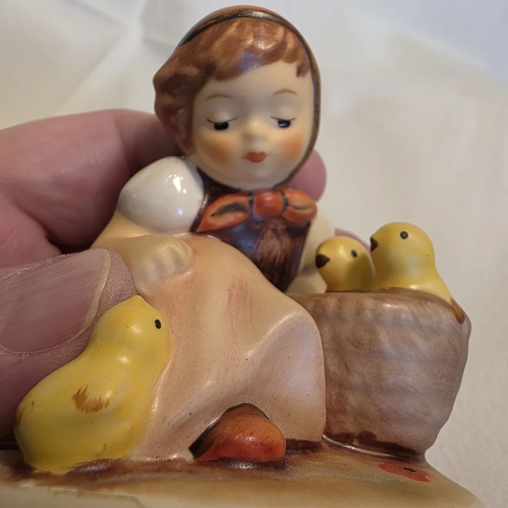 Vintage Goebel Hummel Chick Girl Figurine TMK 6